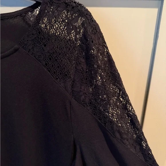 NWT INC International Concepts Black Pullover w Lace Sleeve & Shoulder Accents - Picture 6 of 11